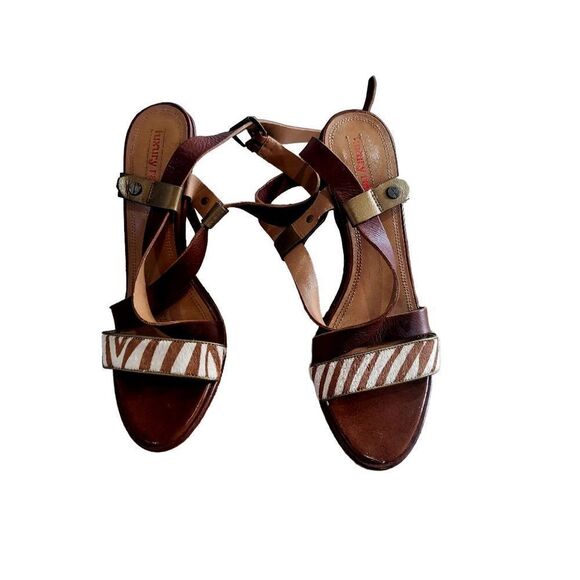 Luxury Rebels Sandal size 39/size 8 - Picture 1 of 4